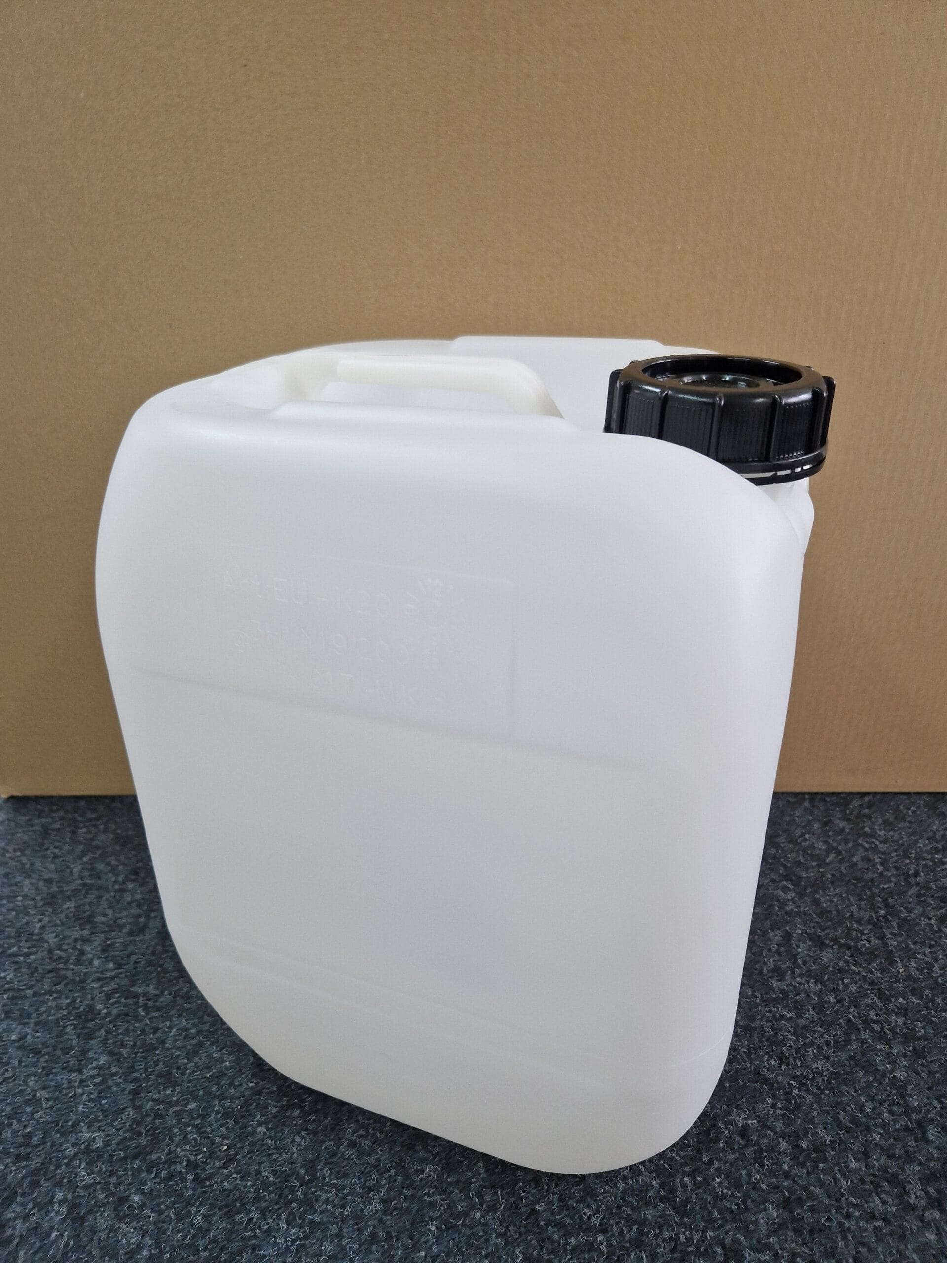 20 litre canister stackable with cap 70mm black